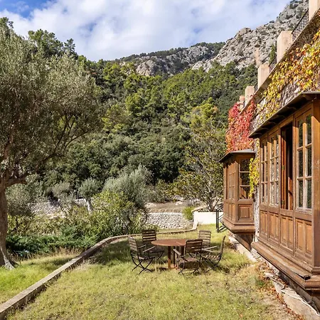 Villa Honor Vell - Hidden Valley Retreat *