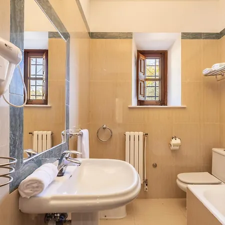 Villa Honor Vell - Hidden Valley Retreat *