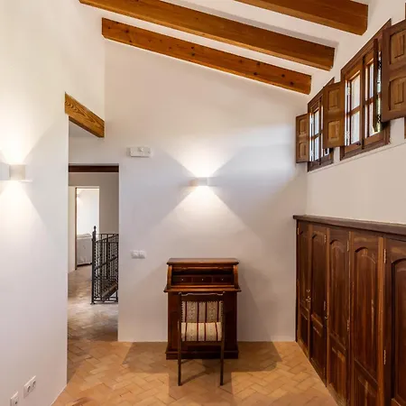 Villa Honor Vell - Hidden Valley Retreat *